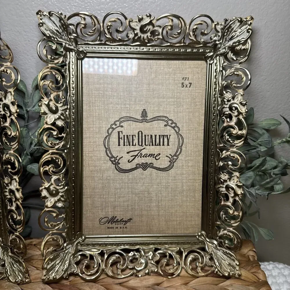 Vintage Pair Ornate Gold Cream Metal Filigree 5x7 Picture Frames Wall Hanging